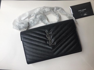 YSL Woc 9’ สีดำ shw