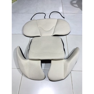 เบาะรองนั่ง แบบโฟมนุ่มสบายก้น สำหรับคาร์ซีท Car seat มือสองญี่ปุ่น (สภาพ 95%) คัดพิเศษ