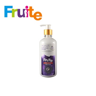 ครีมอาบน้ำ สูตรน้ำนม Fruite Milky Shower Richy Pearl 520 ml.