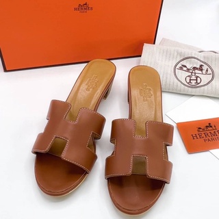 พร้อมส่งรองเท้าส้นสูง Hermès Women Sandal  งาน1:1 หนังแท้พื้นไม้ ปั๊มรหัสCode