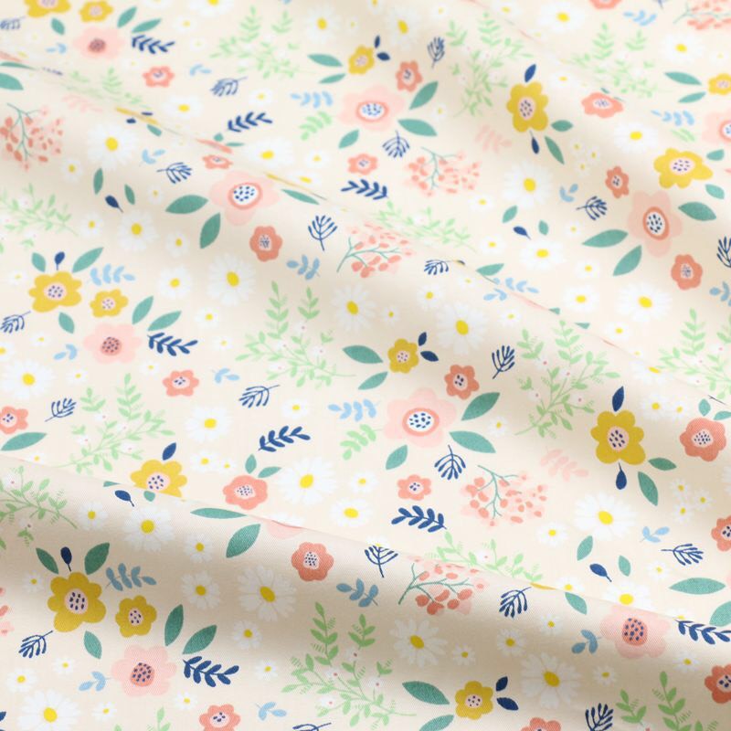 ผ้าคอตตอน 100% ทอทวิล ตัดขายเป็นเมตร พิมพ์ลายดอกไม้  หน้ากว้าง1.6 เมตร