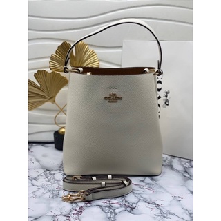 Coach  Town Bucket Bag 10” (91122)