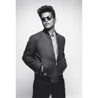 โปสเตอร์ Bruno Mars บรูโน มาส์ Music Poster ตกแต่งบ้าน รูปภาพ ภาพถ่าย โปสเตอร์วินเทจ โปสเตอร์วงดนตรี โปสเตอร์ติดผนัง