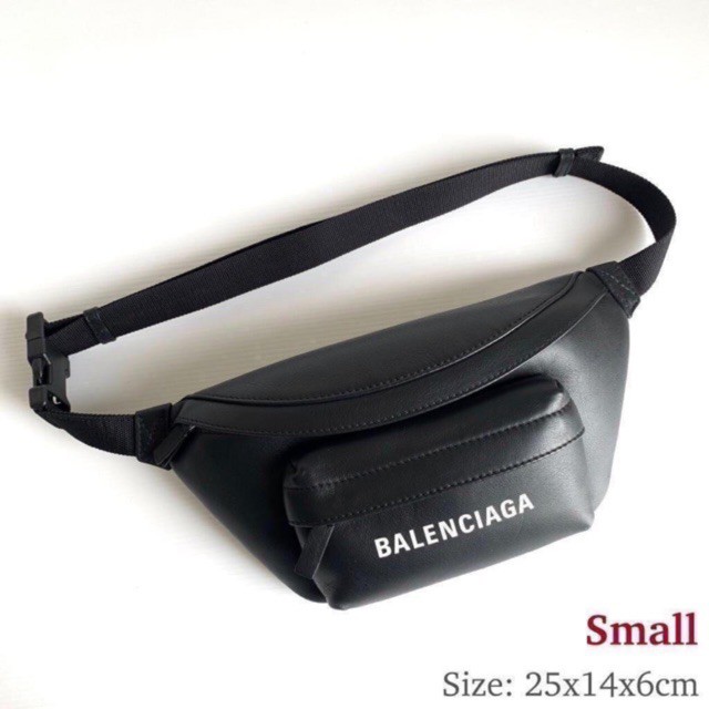 Balenciaga belt bag พร้อมส่ง ของแท้ 100%