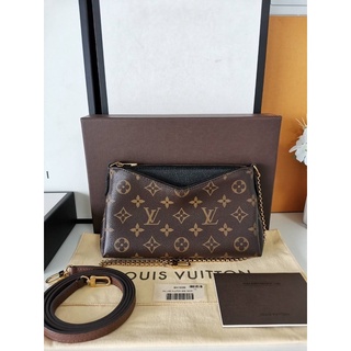 Lv Pallas Clutch Dc 16