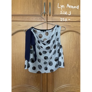 Lyn around เสื้อครอปสีเทา โบว์กรมท่า มือสอง สภาพดี