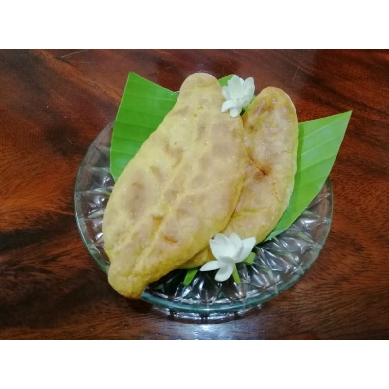 ขนมใบไม้​ 1​ ถุง​ 10​ ใบ​ 55 บาท