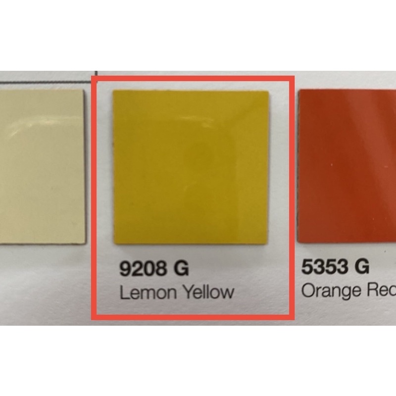 แผ่นโฟเมก้า TD Board TD 9208 G ผิวเรียบ เงา สีเหลือง ขนาด 80 x 120 ซม. หนา 0.7 มม.