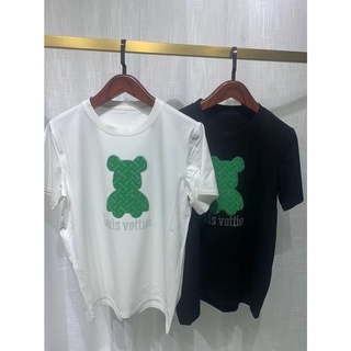เสื้อยืดแขนสั้นลําลอง ปักลายหมี เหมาะกับเดินชายหาด แฟชั่นฤดูร้อน สีเขียว สีเงิน