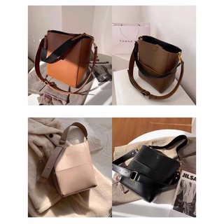 Korean Bucket Bag กระเป๋าหนังพียู ทรงถัง กระเป๋าสะพาย กระเป๋าสะพายข้าง กระเป๋าถือ งานเนียบ งานดี งานแฟชั่น ใช้ได้ทุกวัน