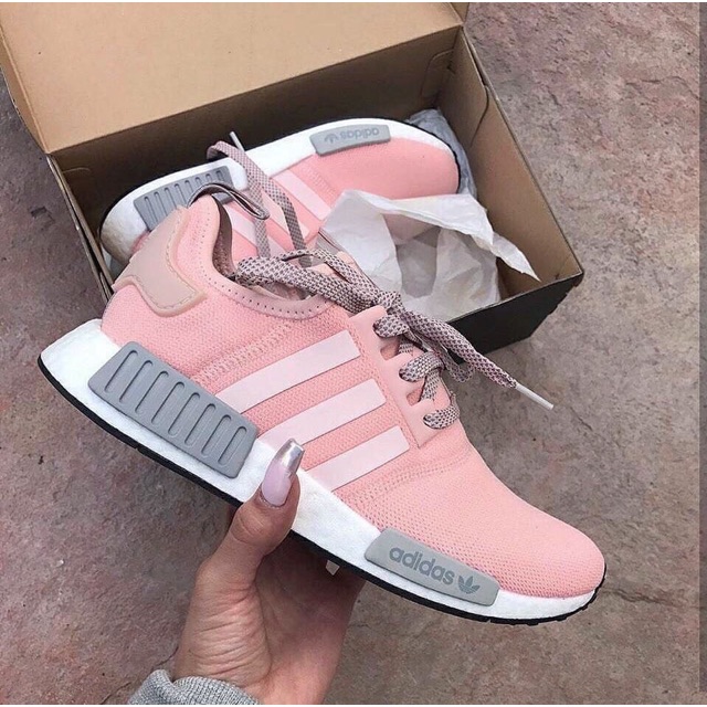 📦🔥 สีชมพูเอาใจสาวกสาวๆ 🔥ส่งฟรี 💞 Pink Adidas +