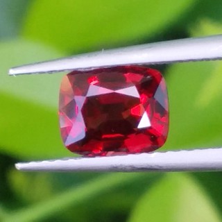 สปิเนล พม่า (Spinel 尖晶石 Myanmar) 1.22 กะรัต (Cts.克拉)แดง ดิบ Unheated 未加热的