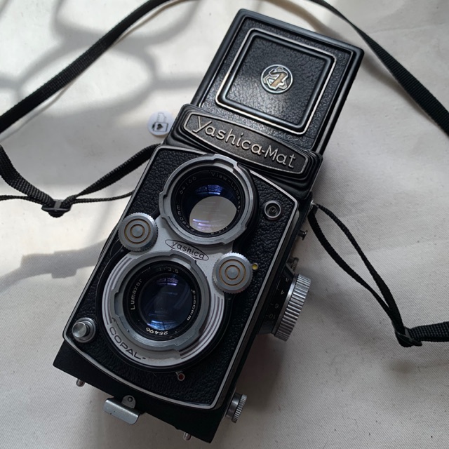 กล้องฟิล์มทวินเลนส์ Tlr yashica-Mat ทำงานเต็มระบบ พร้อมส่ง พร้อมส่ง