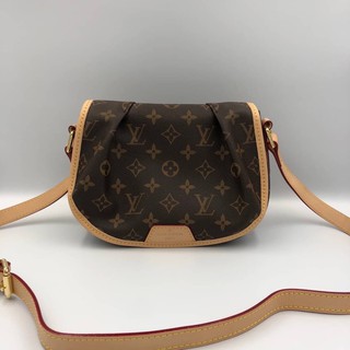 louis vuitton crossbody hiend