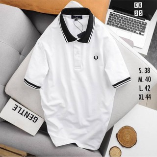 เสื้อยืดคอกลม FRED PERRY