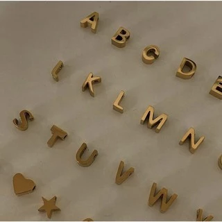 สร้อยสเตนเลส HER OBJECTIVE_TINY INITIAL NECKLACE