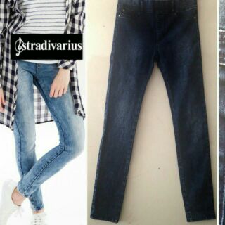 Stradivarius Skinny Washed Jeans