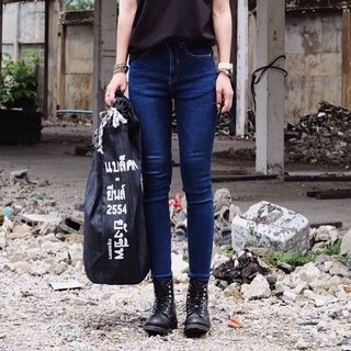 Blacksheepjeans กางเกงยีนส์ Jeans ผู้หญิง ขายาว เอวสูง ทรงสกินนี่ Skinny ผ้ายืดใส่แล้วสูง รุ่นBSFHW-190505 สีน้ำเงินเข้ม