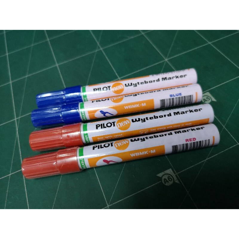 ปากกาไวท์บอร์ด​ PILOT