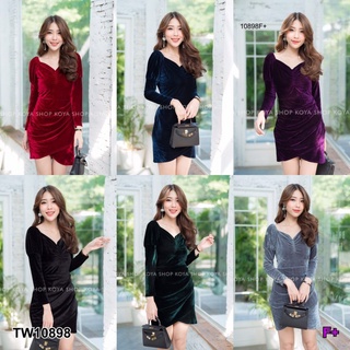Dress เดรสกำมะหยี่แขนยาว จับจีบเว้าอก แต่งชายกระโปรงไขว้  ซิปหลังยาว ผ้ากำมะหยี่สวยหรูดูดีมาก  AP10898