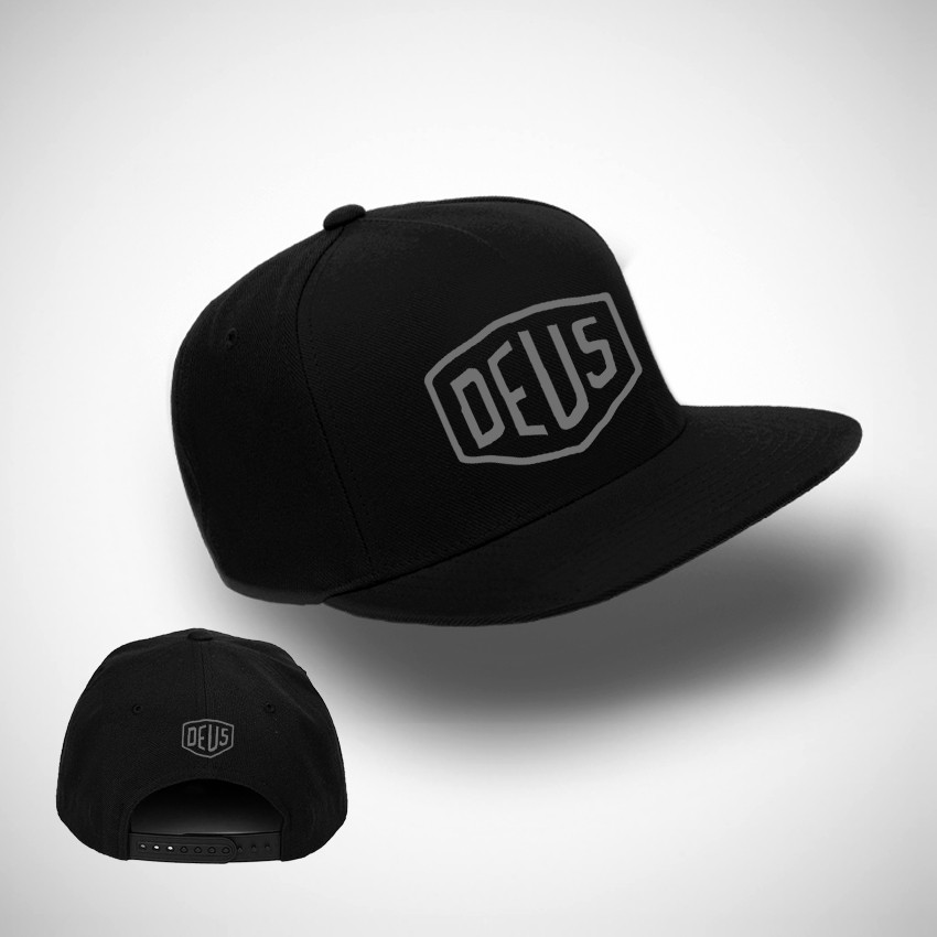 เสื้อผ้า Indah หมวก Snapback โลโก้สีเทา Deus USA พรีเมี่ยม
