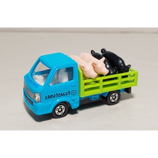 Unbox Tomica Event model Suzuki Carry Pigs truck scale 1/55 สีฟ้า/เขียว ยาว 6.2 x กว้าง 2.5  x สูง 3.0  ซม ไม่มีกล่อง