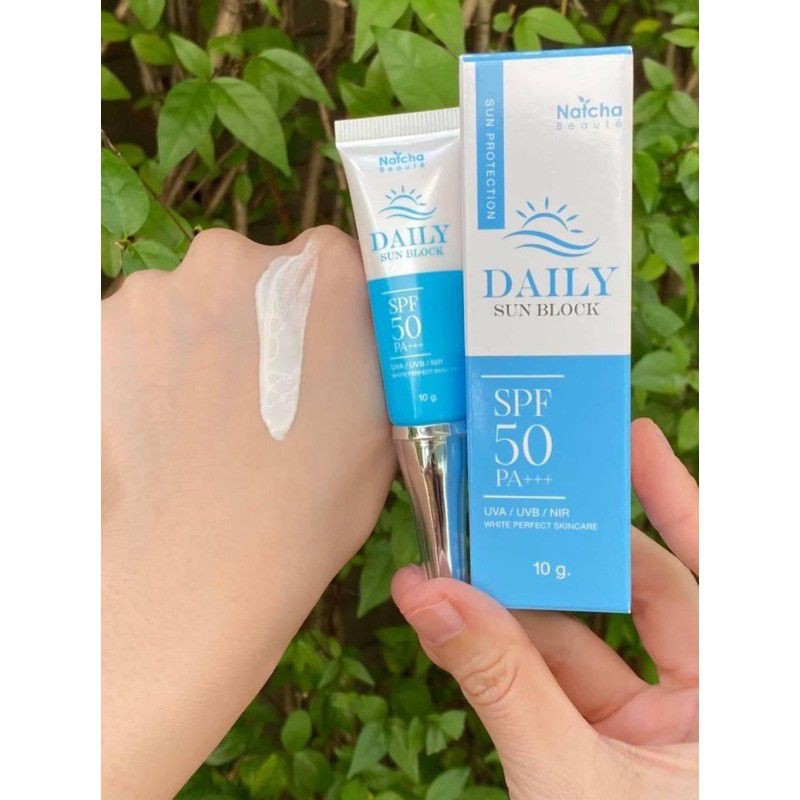 Natcha ป้องกัน แสงแดด SPF50 PA+++ กันแดดเนื้อดีมากก ไม่เหนอะหนะ