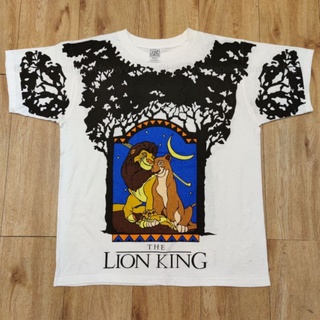 THE LION KING MOVIE OVERPRINT เสื้อลายการ์ตูน ลายหนัง เสื้อวง เสื้อทัวร์