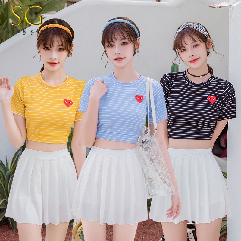 lovito ชุดว่ายน้ำผู้หญิง เซตชุดว่ายน้ำ 2 ชิ้น เสื้อผูกหลัง + กระโปรงทรงกลีบ ลายทาง เซ็กซี่+น่ารัก มี