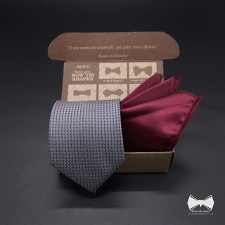 เนคไทเทาเข้มลายจุดเล็ก+ผ้าเช็ดหน้าสูท-Dark Grey Dot Necktie + Pocket Square