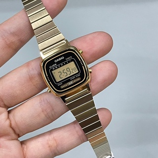 CASIO นาฬิกาข้อมือ ผู้หญิง สายสเตนเลสสตีล รุ่น  LA670WGA-1DF LA670WGA-9DF F สีทอง  ของแท้ประกันศูนย์ 1 ปี