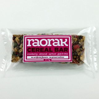 RAORAK Cereal Bar เรารัก ซีเรียลบาร์ ผลแครนเบอร์รี่ เมล็ดอัลมอนด์ ผลแอปปริคอต เม็ดเก๋ากี่ เมล็ดเจีย