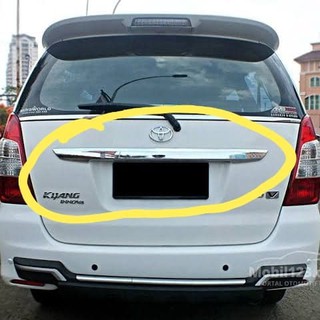 List LIS TRUNK ฝาครอบกระเป๋าเดินทาง INNOVA 2012 2013 JSL โครเมียม