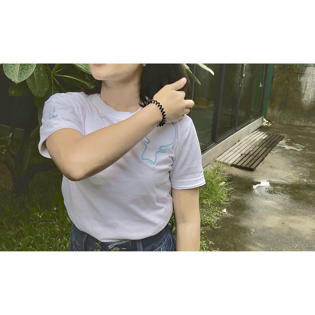 เสื้อยืดผู้หญิงลาย Zello