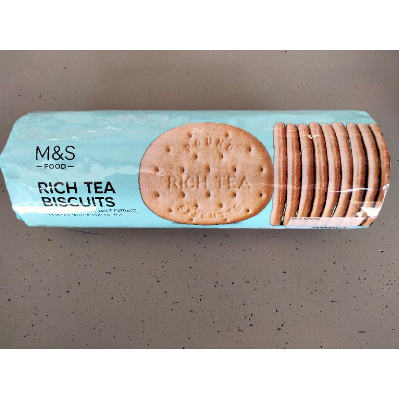 M&amp;S Rich Tea Biscuits 300g. ราคาโดนใจ