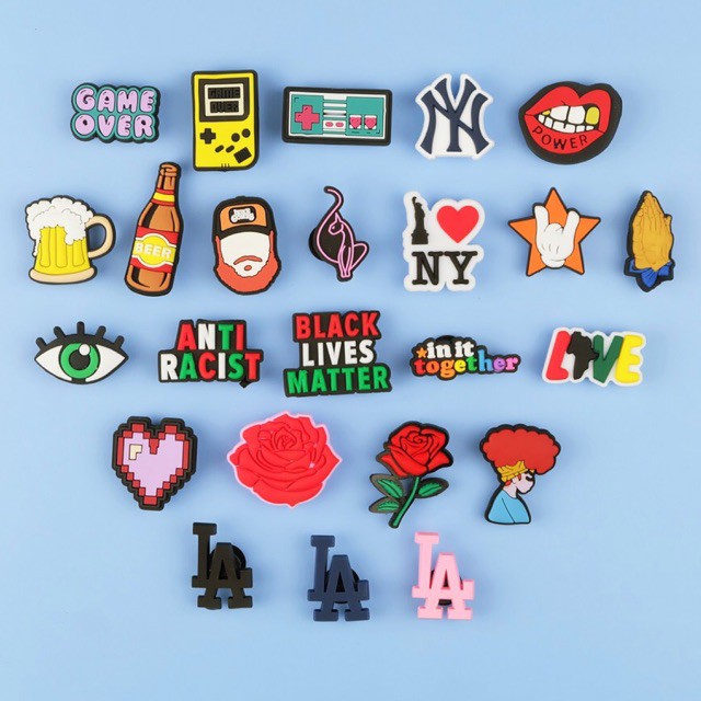 จิ๊บบิท ตัวติดรองเท้า มีรูทุกยี่ห้อ Adda Monobo มีลายให้เลือกถึง 2000+ ลาย