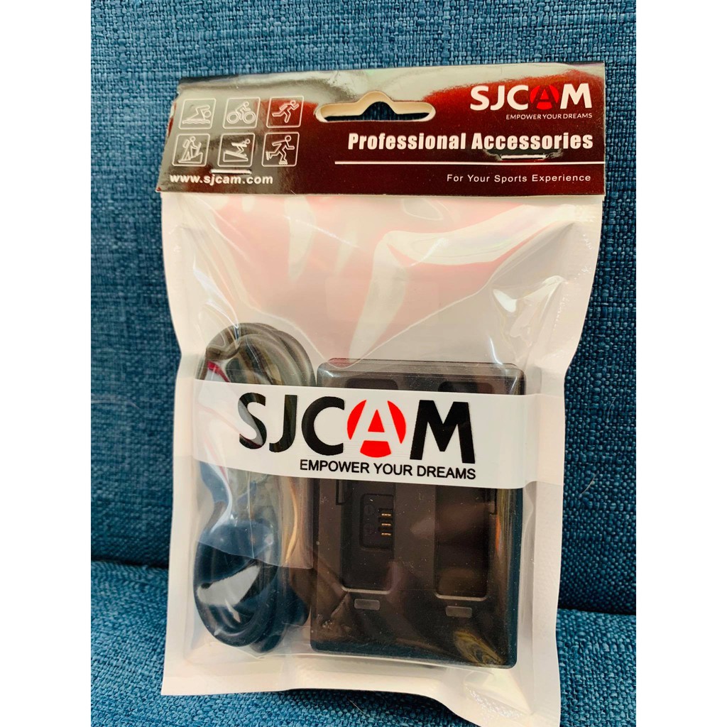 แท่นชาร์จ 2 ช่อง SJCAM รุ่น A10 อุปกรณ์ที่ชาร์จแบตเตอรี่ แบบ 2 ช่อง