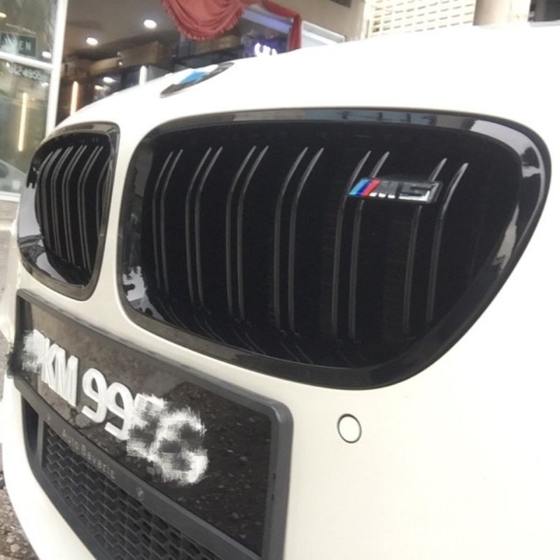 BMW E90 E60 F10 F30 G30 โลโก้กระจังหน้าสําหรับกระจังหน้า M3 M5