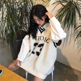 เสื้อกั๊กคอวีแขนกุดแบบเรียบง่าย
