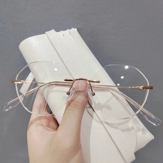 Rimless สั่งตัดแว่นสายตาไร้ขอบ