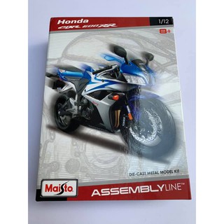 Die-Cast Metal Model Kit โมเดล พลาสติก ประกอบ โลหะ ผสม กึ่งสำเร็จรูป Maisto สเกล 1/12ฺ Honda CBR 600RR