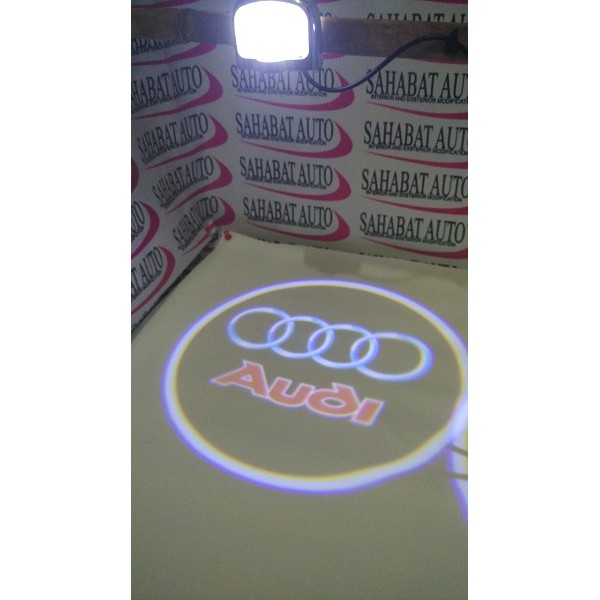 ไฟประตู Led โลโก้ Audi