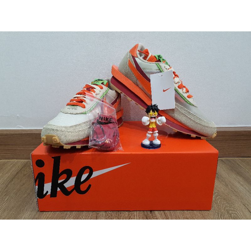 Nike sacai x CLOT LDWaffle size 9 us ของใหม่ ของแท้