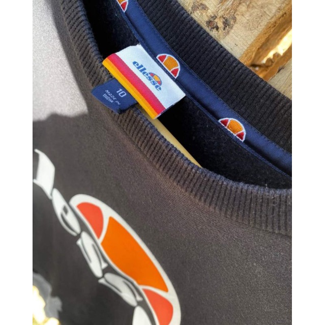 Ellesse สเวตเตอร์หน้าหนาว