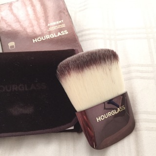 Hourglass ambient powder brush ของใหม่ มีซอง กล่องครบ