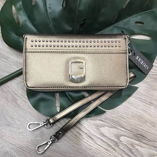 GUESS FACTORY WOMENS SAFFIANO LONG WALLET