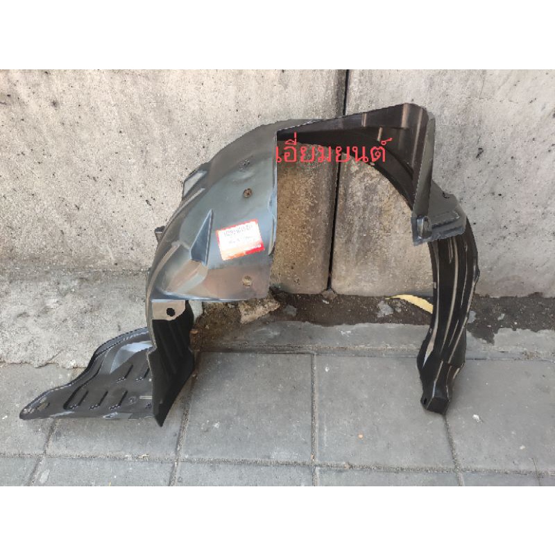 พลาสติกซุ้มล้อหน้า บังฝุ่นล้อหน้า ข้างขวา honda city 2012-2013 แท้100%