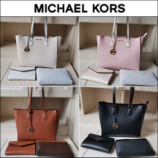 (ชุดสิริ + กระเป๋าสะพายข้าง + กระเป๋าถือ) กระเป๋า Michael Kors / กระเป๋าสะพายข้าง / กระเป๋าผู้หญิงสามชิ้นสุดพิเศษ / กระเป๋าสะพายข้าง Mk แท้ / ถุงถังพิมพ์ลายคลาสสิก / กระเป๋าเดินทาง / กระเป๋าสะพายข้าง / กระเป๋าใส่ของผู้หญิง / กระเป๋าสะพายข้างหญิง