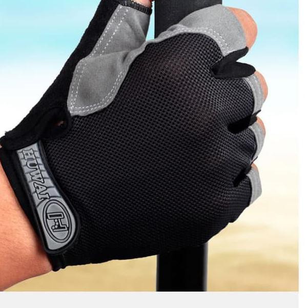 TaffiSPORT Huwai ถุงมือครึ่งนิ้วสําหรับปั่นจักรยานขนาด M สีดํา Grab Medan
