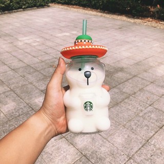 แก้วน้ำน้องหมีของ Starbuck น่ารักมากกกกก แถมแก้วใหญ่จุใจ มีหลอดแข็ง และฝาเป็นเหล็กอีก น่ารักมาก🎁🎁สินค้าพร้อมส่ง🙏🙏🙏